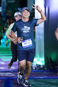 BIB: 4918
                            <button type="button" onclick="openModal(26227138)" class="btn btn-primary btn-sm float-right btn-popup" data-toggle="modal" data-target=".modal-high-quality">
                        <i class="fas fa-shopping-cart"></i> Add to Cart
                    </button>
                                            <button type="button" onclick="isThisMe(26227138, true)" class="btn btn-success btn-sm float-right btn-popup btn-isme hidden" data-toggle="tooltip" data-placement="bottom" title="นี่คือรูปของคุณใช่ไหม คลิกที่นี่เพื่อเอาเข้าอัลบั้ม">
                        <i class="fas fa-plus"></i> Add to album
                    </button>
                    <button type="button" onclick="isThisMe(26227138, false)" class="btn btn-warning btn-sm float-right btn-popup btn-isnotme hidden">
                        <i class="fas fa-ban"></i> Remove from album
                    </button>